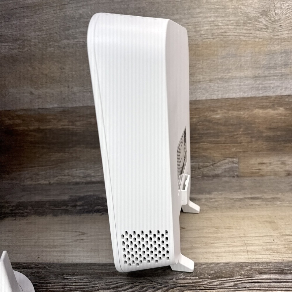 T-Mobile 5G Gateway TMO-G4AR & Wi-Fi Mesh Access Point - Picture 11 of 16